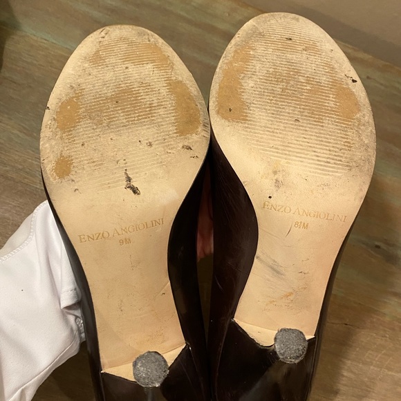 Chocolate Brown Enzo Angiolini heels - Picture 4 of 11